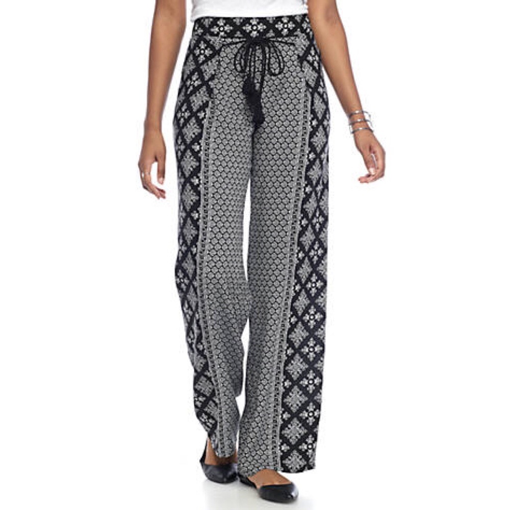 Bebop Tassel Tie Palazzo Pants.